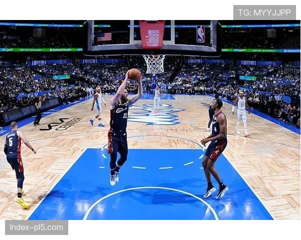 骑士阿伦缺阵内线轮换告急 韦德回归锋线深度成应对关键